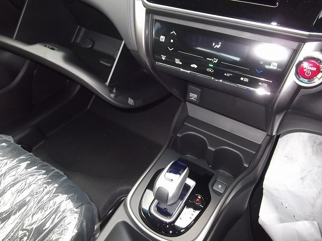 2014 Honda GRACE EX Navi Special PKG 2014 Honda GRACE EX Navi Special PKG