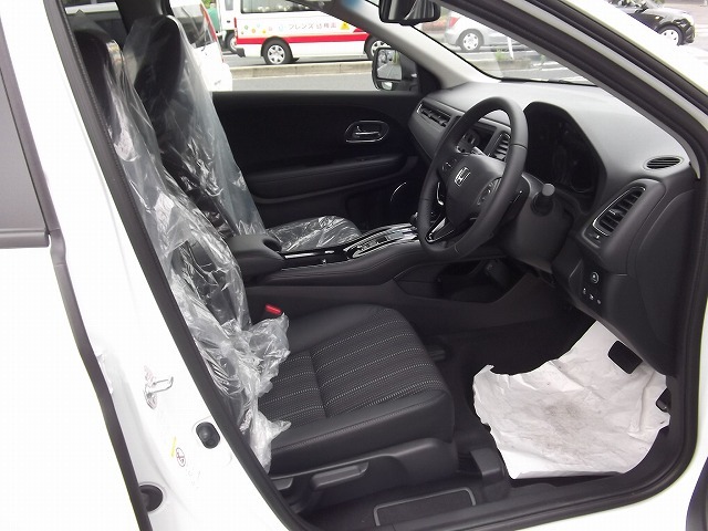 2014 Honda VEZZEL HYBRID Z Navi Special PKG 2014 Honda VEZZEL HYBRID Z Navi Special PKG