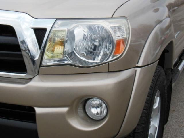 2006 Toyota TACOMA V6 SR5 4WD 2006 Toyota TACOMA V6 SR5 4WD