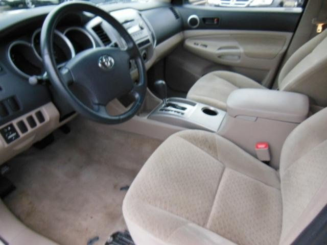 2006 Toyota TACOMA V6 SR5 4WD 2006 Toyota TACOMA V6 SR5 4WD