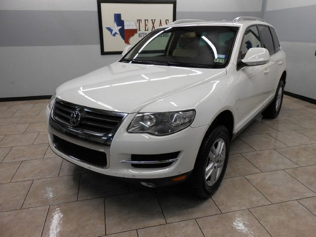 2008 Volkswagen TOUAREG 2 VR6 FSI 2008 Volkswagen TOUAREG 2 VR6 FSI