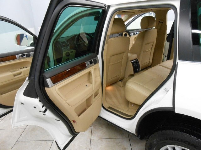 2008 Volkswagen TOUAREG 2 VR6 FSI 2008 Volkswagen TOUAREG 2 VR6 FSI