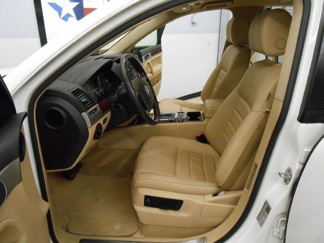 2008 Volkswagen TOUAREG 2 VR6 FSI 2008 Volkswagen TOUAREG 2 VR6 FSI