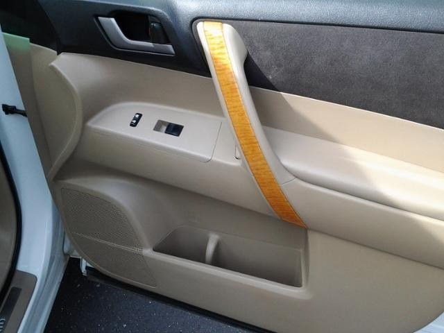 2008 Toyota HIGHLANDER HYBRID HYBRID 4WD 2008 Toyota HIGHLANDER HYBRID HYBRID 4WD