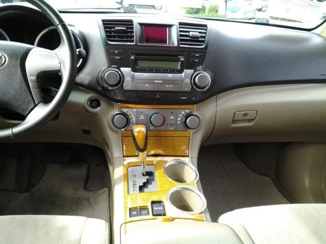 2008 Toyota HIGHLANDER HYBRID HYBRID 4WD 2008 Toyota HIGHLANDER HYBRID HYBRID 4WD