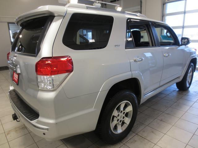 2010 Toyota 4RUNNER SR5 4WD 2010 Toyota 4RUNNER SR5 4WD