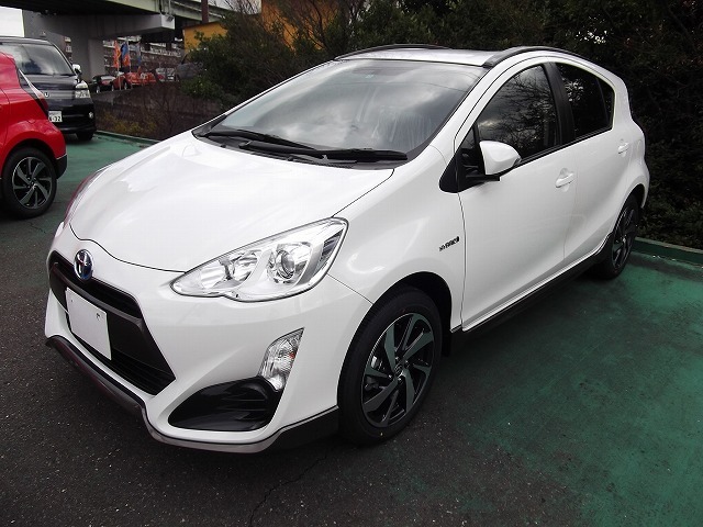 2014 Toyota AQUA X-URBAN Smart Entry PKG 2014 Toyota AQUA X-URBAN Smart Entry PKG